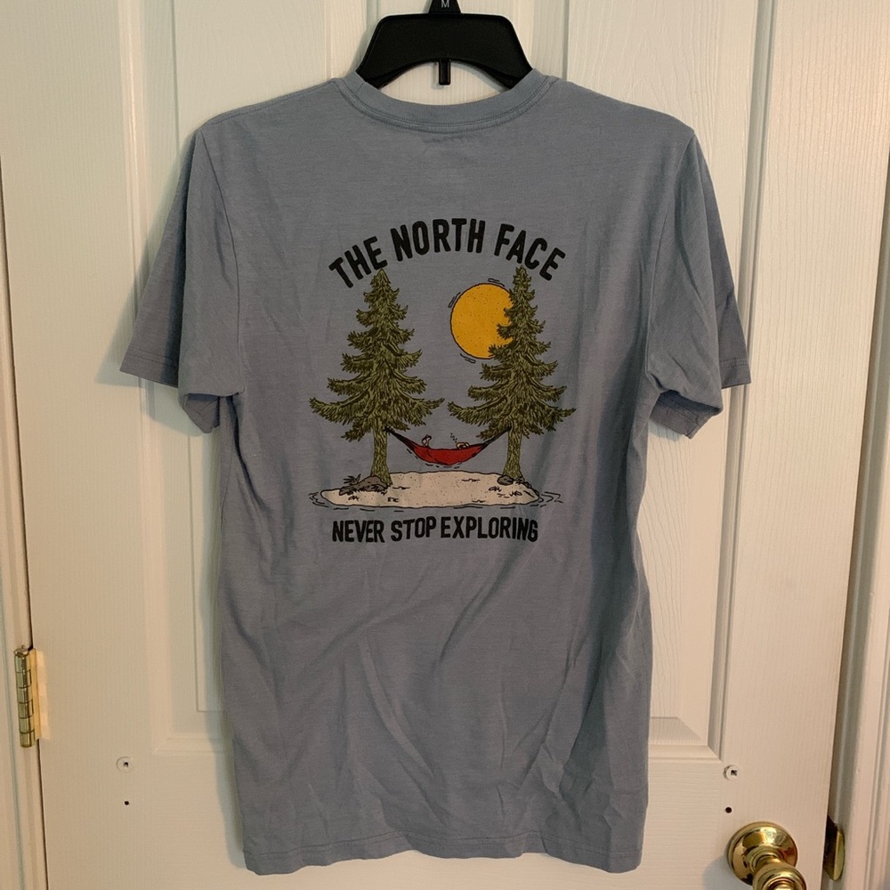 NORTH FACE T SHIRT
